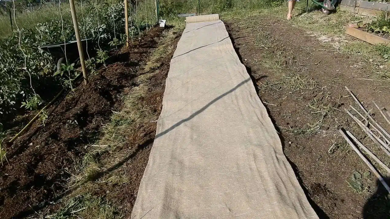 Natural fibre mulch felt 600g/m²